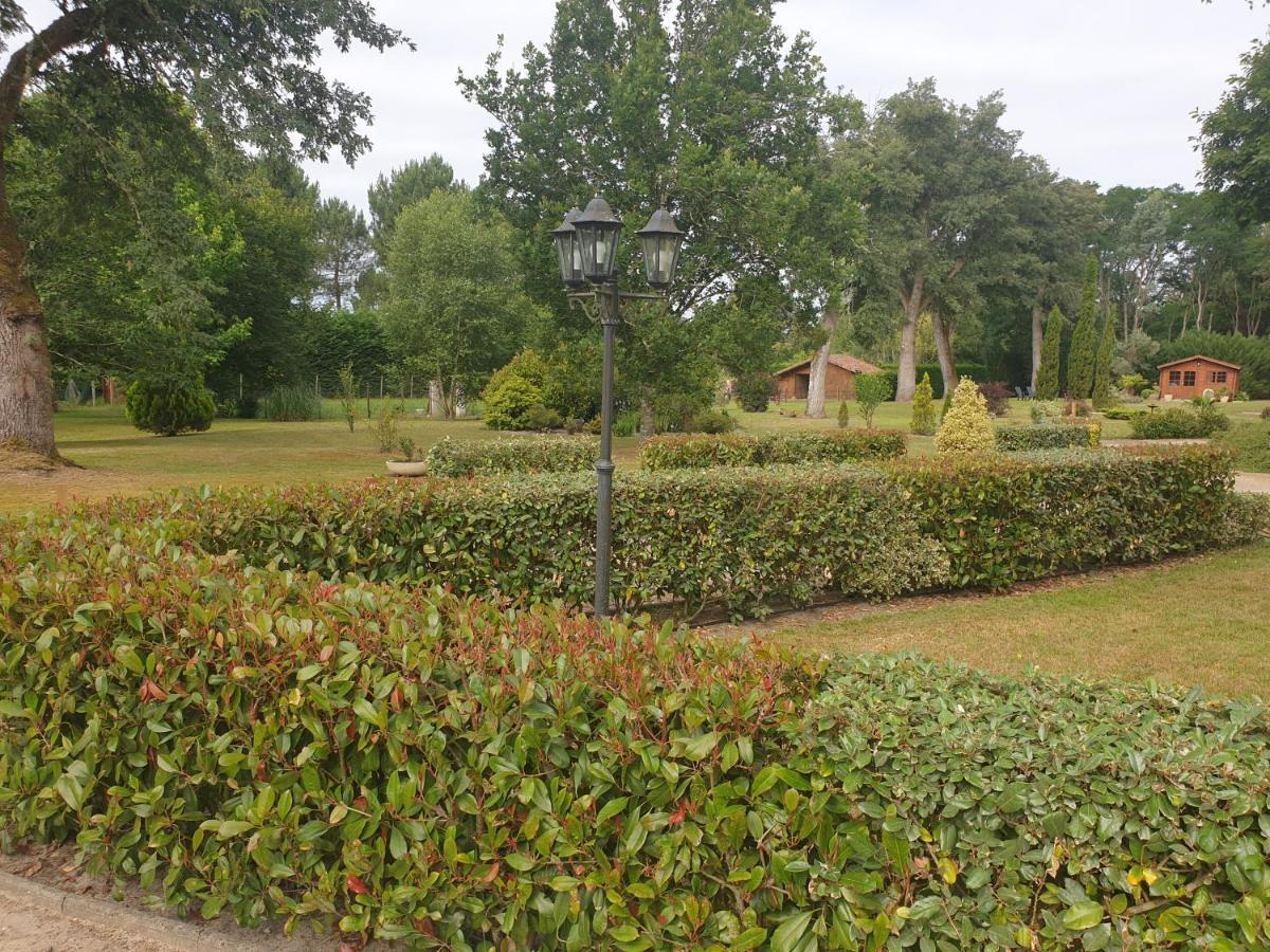 La Grange De Mombel Villa Losse Eksteriør bilde